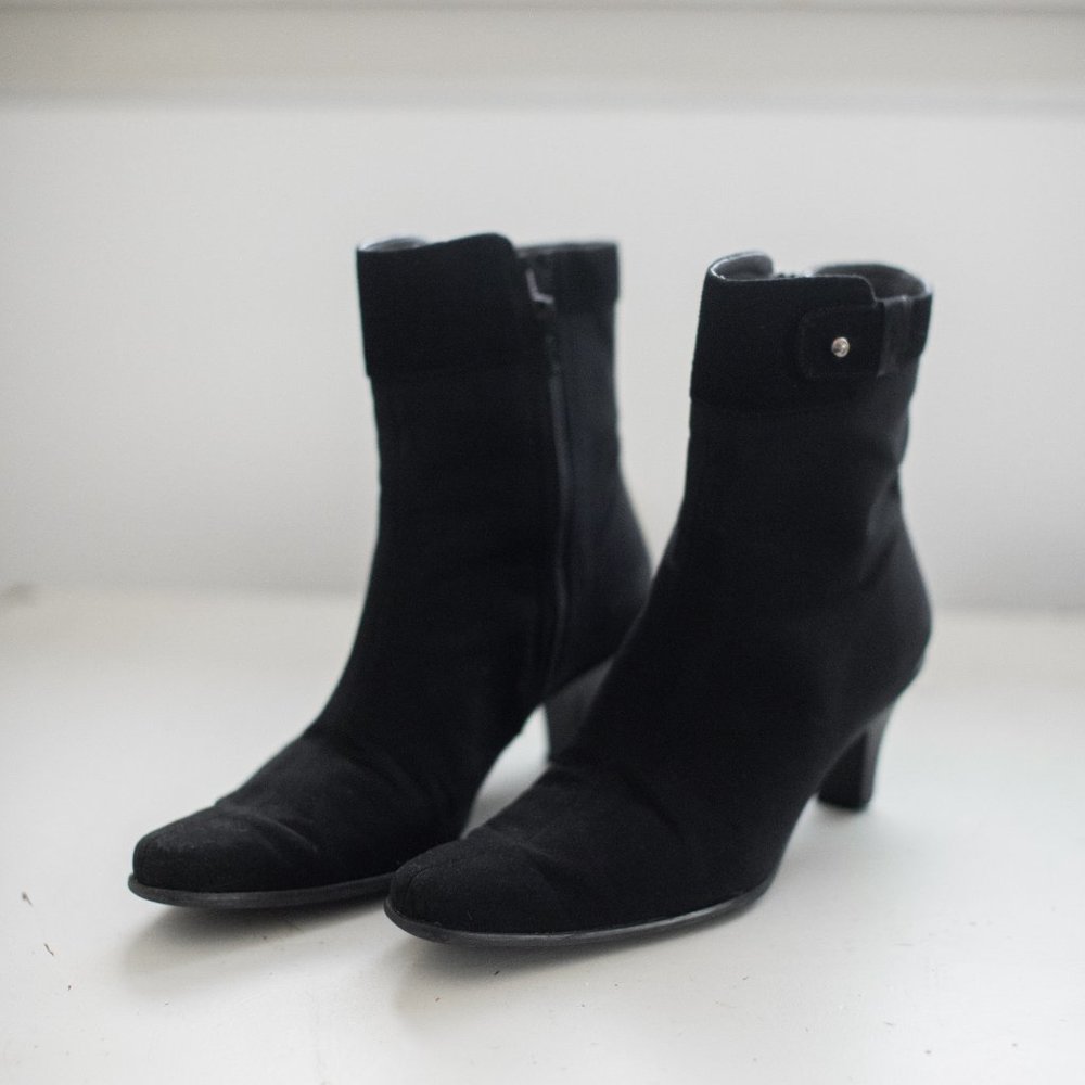 Stuart Weitzman Boots